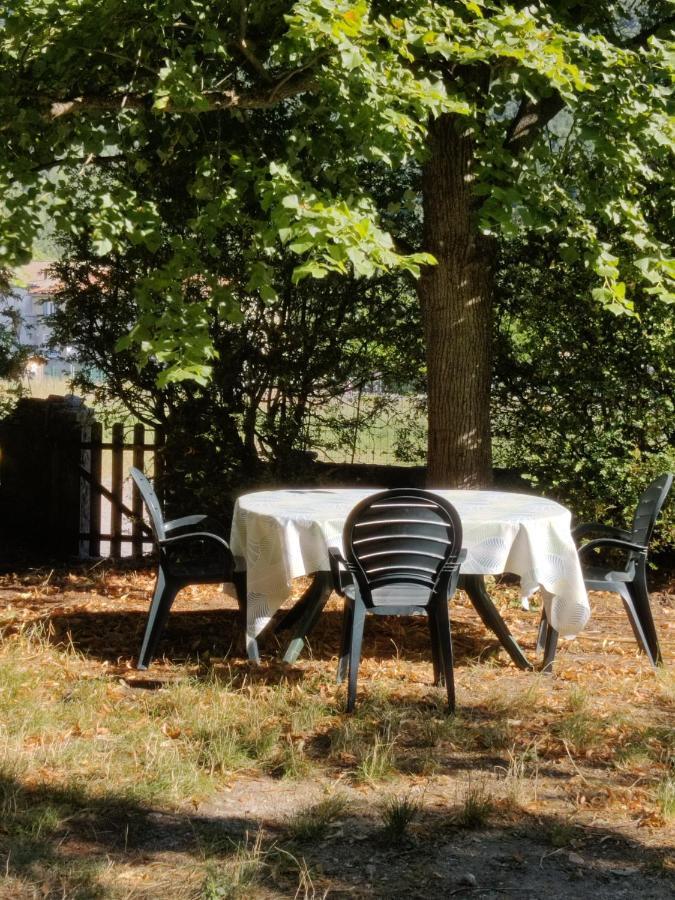 Rendez-Vous Sous Le Tilleul, En Cevennes. Molieres-Cavaillac Exterior photo